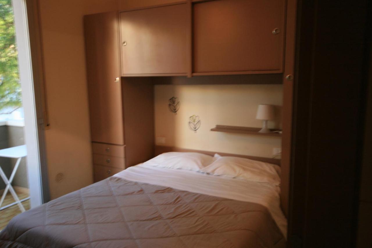 Casa Vacanze Cucciolo Римини Экстерьер фото