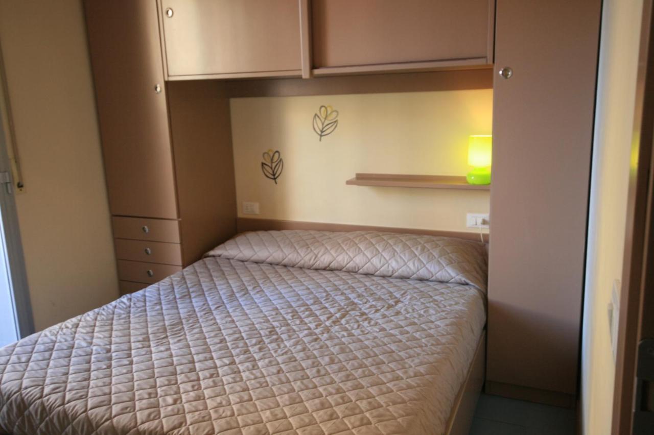 Casa Vacanze Cucciolo Римини Экстерьер фото